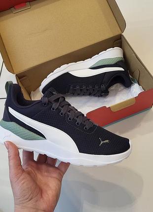 Женские кроссовки puma