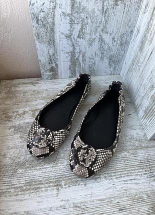 Жіночі балетки tory burch