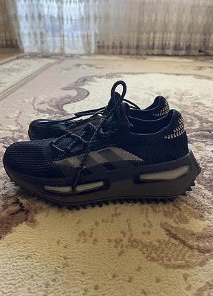 Продам оригінальні кросівки adidas 38 розмір