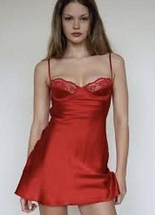 Червоний сексуальний пеньюар з мереживною чашкою hunkemoller