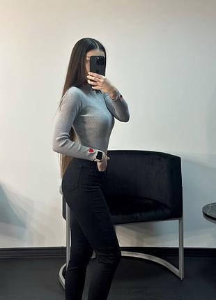 Джинси жіночі