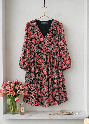 Трендова сукня від primark