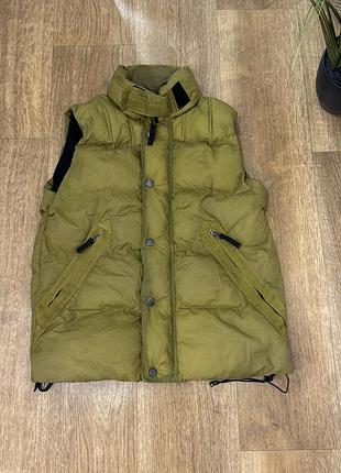 Zara жилетка
