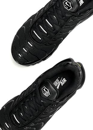 Nike air max plus black 5