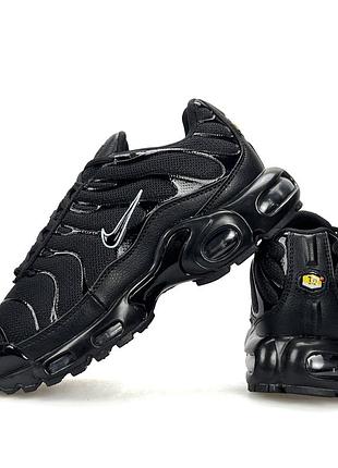 Nike air max plus black 7