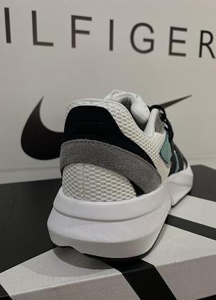 Adidas lightblaze 6