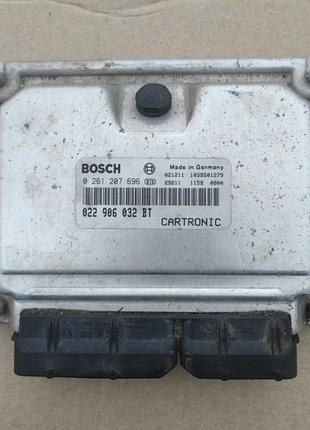 Блок управления двигателем porsche cayenne 955 0261207696, 022906032bt
