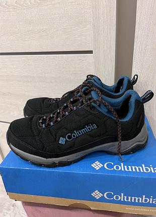 Кросівки columbia firecamp™ iii wp розмір 42/9/27 оригінал