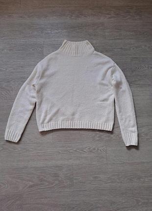 Біла укорочена м'якесенька ніжна трендова модна кофта pull & bear