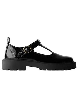 Туфлі лакові т-подібні zara