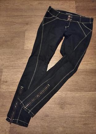 Джинси італія