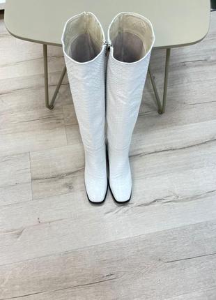 Жіночі шкіряні чоботи фактурної шкірі3 фото