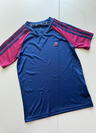Футболка adidas