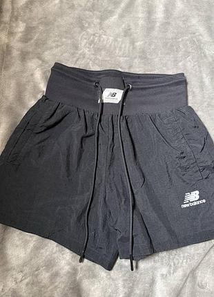 Спортивні шорти nike та new balance