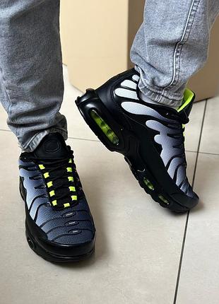 Мужские кроссовки 2
