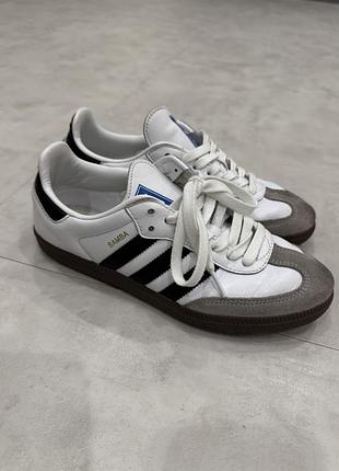 Adidas samba