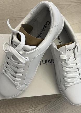 Кеды оригинал calvin klein 40 размер. новые.
