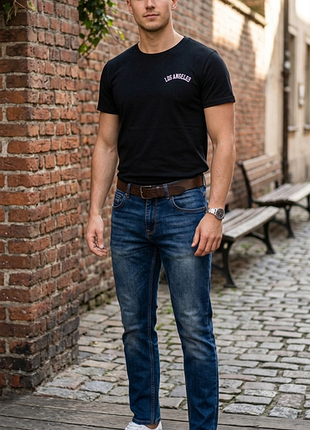 Джинсы, которые станут базой вашего гардероба 👖