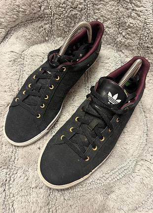 Кросівки ( кеди) adidas 40.5 р.( уст 25/25.5 см,замша ,вʼєтнам