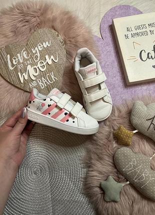 Кросівки для дівчинки 4
