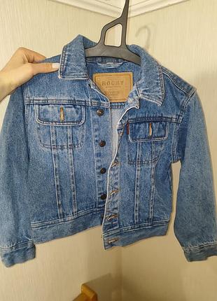 Джинсова куртка для дівчинки 128