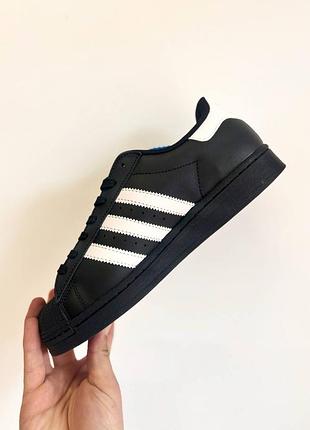 Adidas superstar og black 5