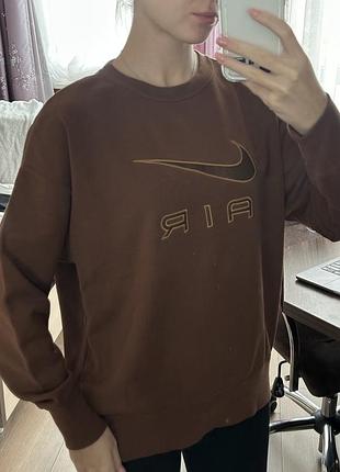 Легкий світшот коричневого кольору nike оригінал