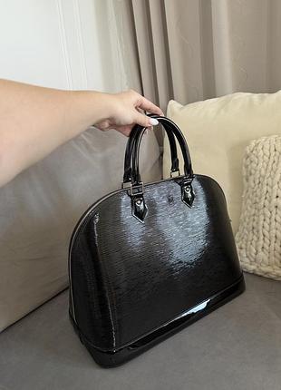 Оригінальна сумка louis vuitton alma gm у чорній шкірі epi