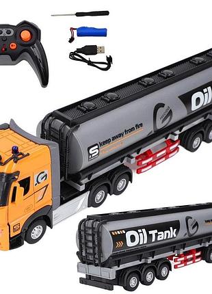 Радиоуправляемая фура бензовоз oil tanker 1:24 для детей, аккумулятор, usb зарядка, свет фар, звуковые эффекты, 47.5 см