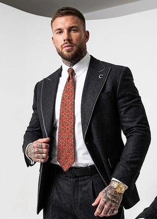 Винтажный 100% шелковый галстук givenchy gentleman paris, яркий красный пейсли/восточный принт