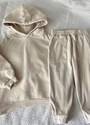 Костюм для хлопчика/дівчинки zara 104 розмір