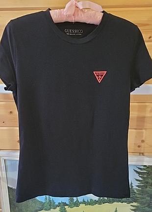 Футболка guess