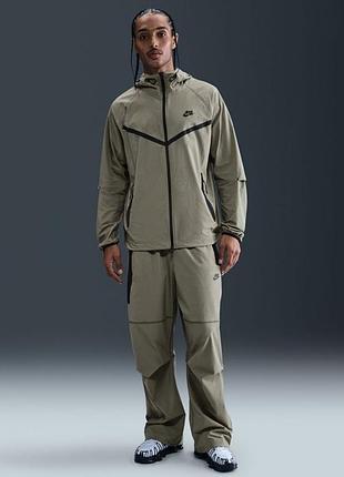 Костюм чоловічий nike sportswear tech woven