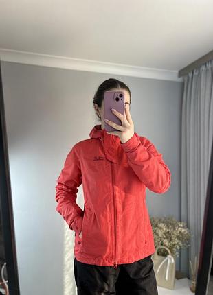 Жіноча оригінальна вітровка jack wolfskin