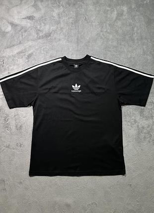 Футболка balenciaga x adidas