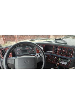 Накладки на панель 2002-2008 (под дерево) для volvo fh
