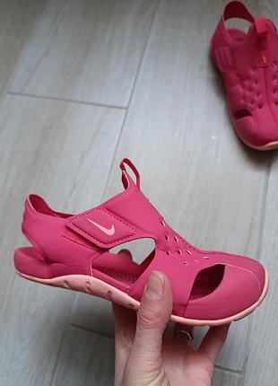 Босоножки от nike размер 31