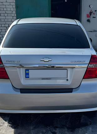 Накладка на задній бампер з загином пластик матова, седан - 4 дверний для chevrolet aveo t250 2005-2011 рр