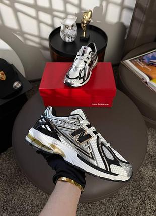 Жіночі кросівки new balance 1906r white black metallic