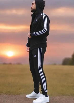 Мужской спортивный костюм adidas