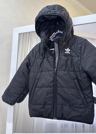 Куртка вітровка adidas