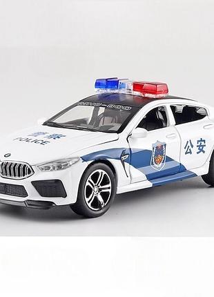 Игрушечный автомобиль полиция bmw m8 металлическая с инерционным механизмом, светом и звуком 1:32 3008