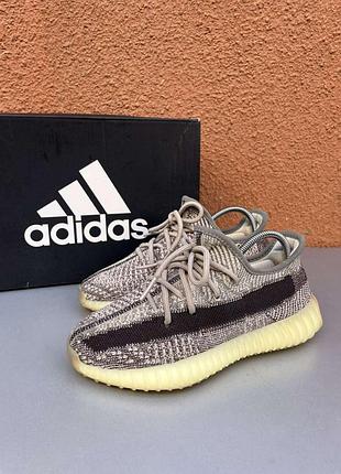 Кроссовки adidas yeezy оригинал