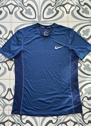 Футболка nike dri-fit