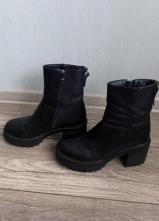 Зимові черевики