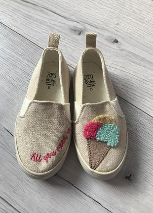 Сліпони  макасіни zara для дівчинки