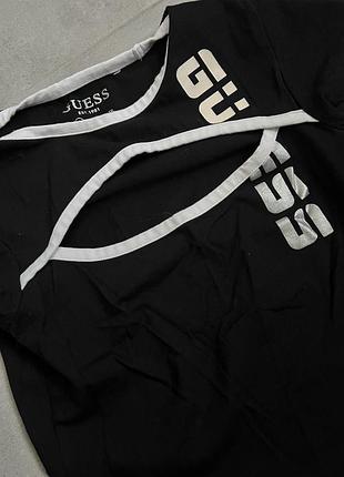 Футболка guess