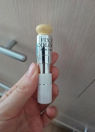 Коректор-праймер від dior 300 yellow