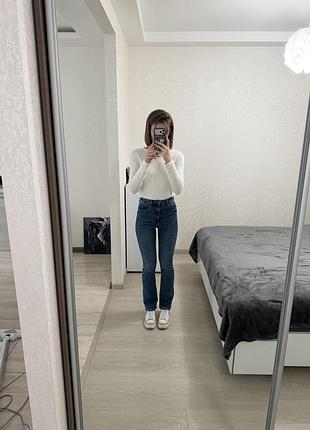 Джинси stradivarius
