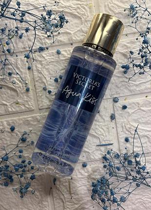 Парфумований спрей для тіла victoria secret aqua kis